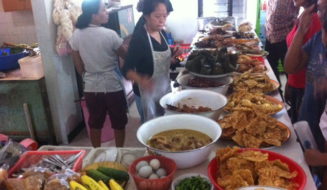 membuka usaha rumah makan sunda